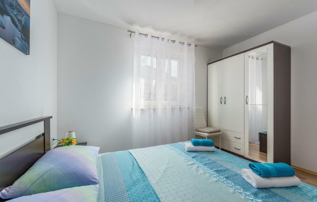 Apartment Antonio Poreč Szoba fotó